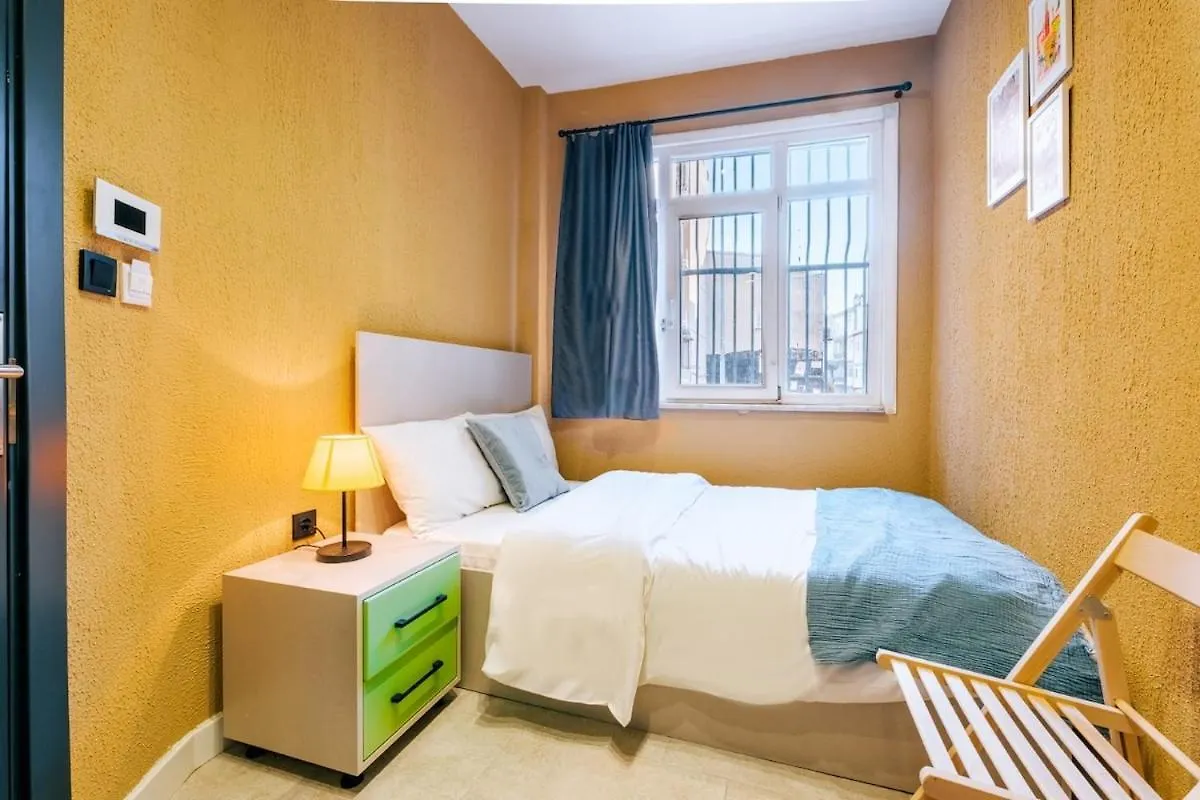 이스탄불 Cozy And Modern 2Br With 2Ba In Historic Yedikule 아파트