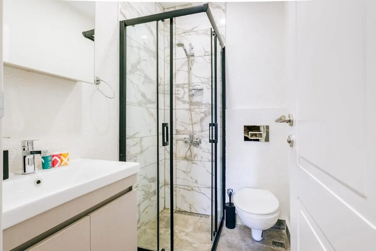 이스탄불 Cozy And Modern 2Br With 2Ba In Historic Yedikule 아파트